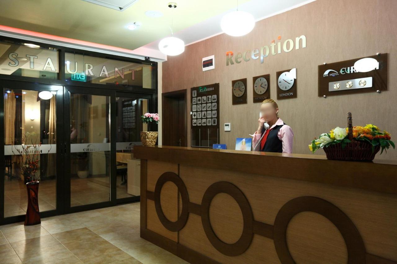 דבין Evridika Hotel מראה חיצוני תמונה